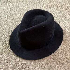 MOVING SALE // black fedora